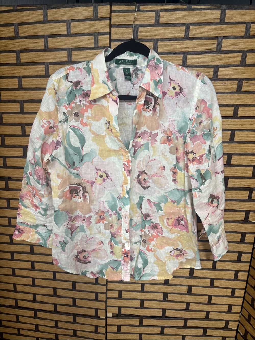 Lauren Ralph Lauren white floral button down shirt size medium